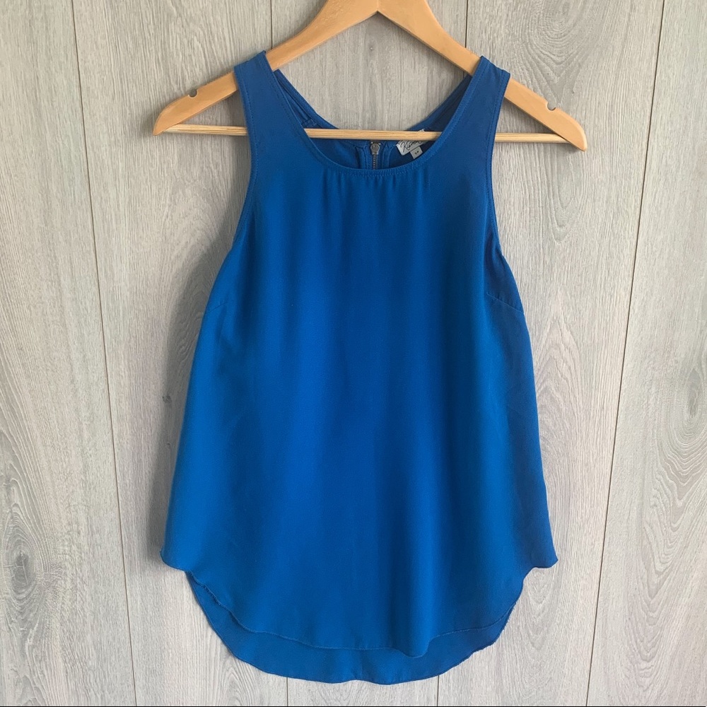 Kismet Exposed Zipper Tank